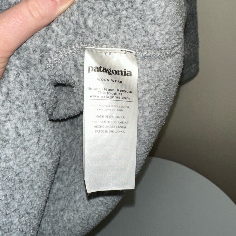 Women’s Small Gray Patagonia Fleece - Picture 9 of 12